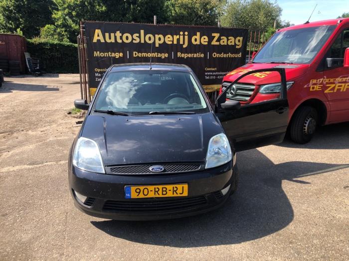 Ford Fiesta 5 1.4 16V Sloopvoertuig (2005, Zwart)