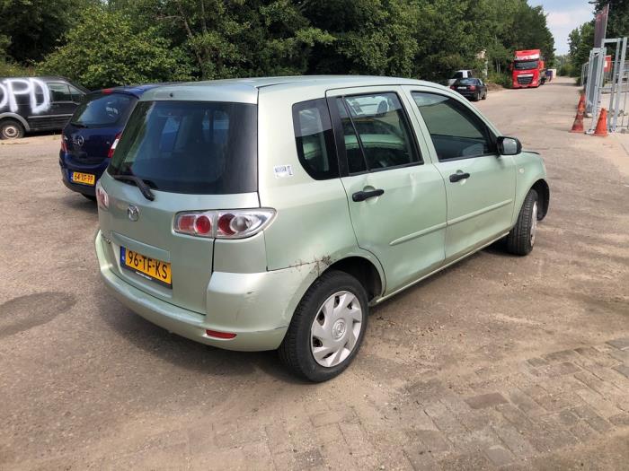 Mazda 2 1.4 16V Sloopvoertuig (2006, Groen)