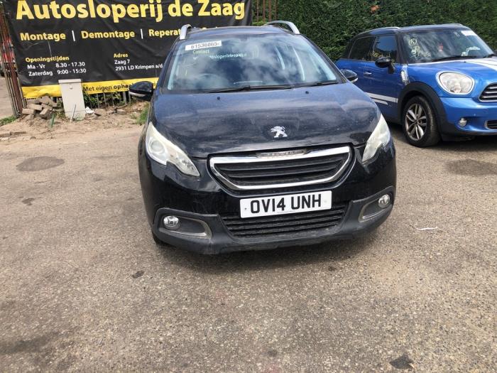 Peugeot 2008 1.2 Vti 12V PureTech 82 Sloopvoertuig (2015, Zwart)