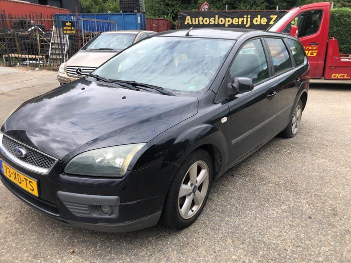 Ford Focus 2 Wagon 1.6 16V Sloopvoertuig (2007, Zwart)