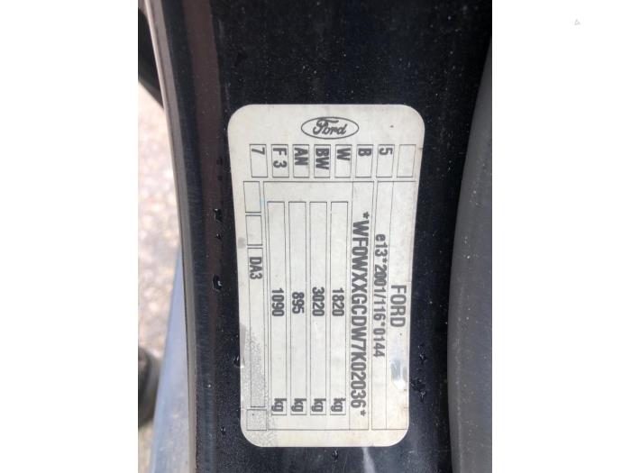 Ford Focus 2 Wagon 1.6 16V Sloopvoertuig (2007, Zwart)