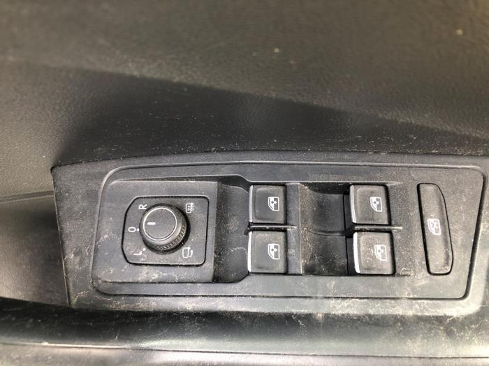 Volkswagen T-Roc I 1.5 TSI Evo BMT 16V Sloopvoertuig (2020, Wit)