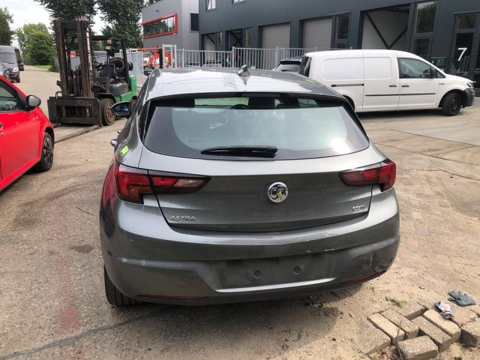 Opel Astra K 1.6 CDTI 110 16V Sloopvoertuig (2018, Donker, Grijs)