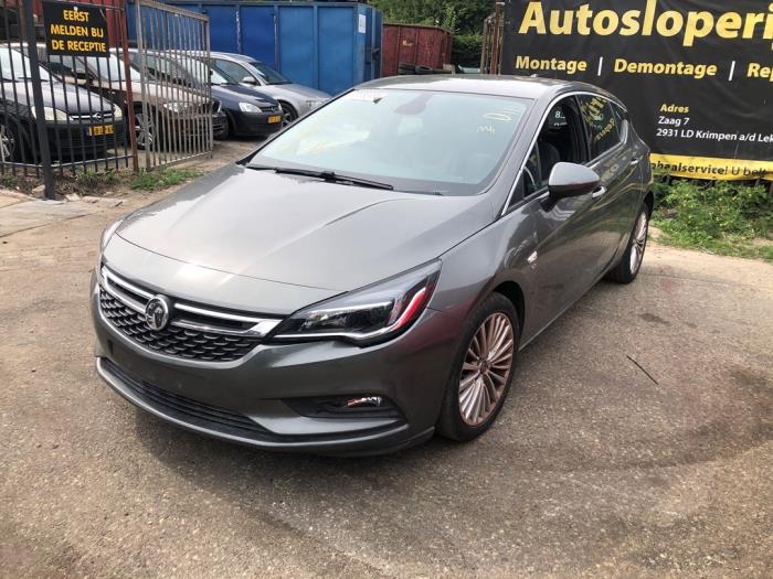 Opel Astra K 1.6 CDTI 110 16V Sloopvoertuig (2018, Donker, Grijs)