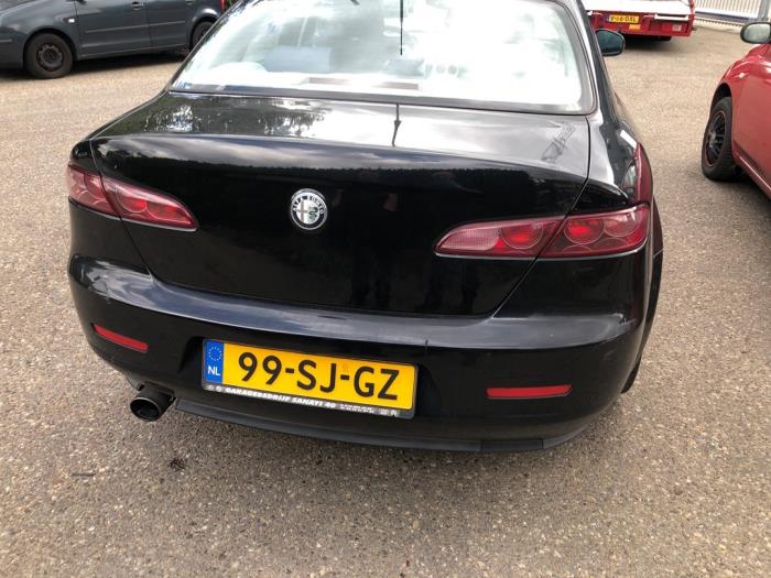 Alfa Romeo 159 1.9 JTS 16V Sloopvoertuig (2006, Zwart)