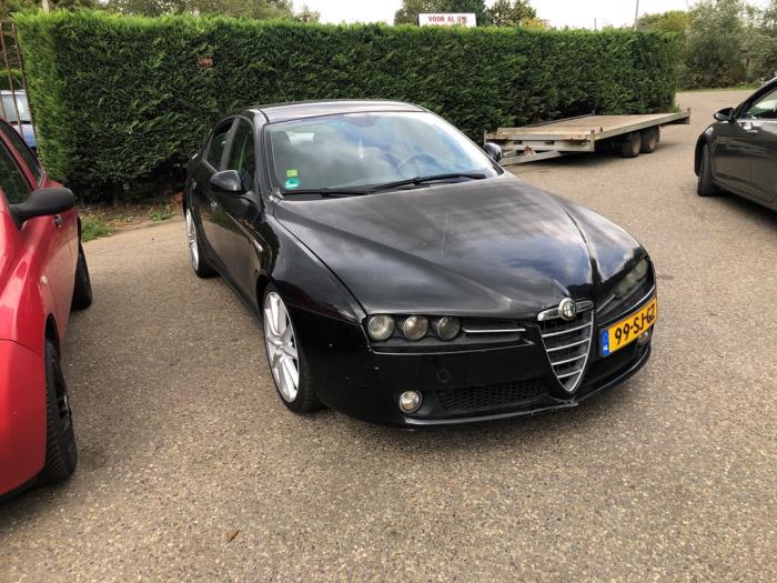 Alfa Romeo 159 1.9 JTS 16V Sloopvoertuig (2006, Zwart)