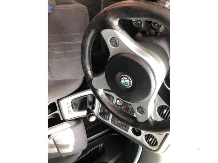 Alfa Romeo 159 1.9 JTS 16V Sloopvoertuig (2006, Zwart)