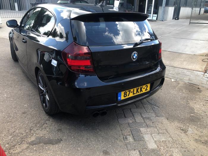 BMW 1 serie 118i 16V Sloopvoertuig (2010, Zwart)