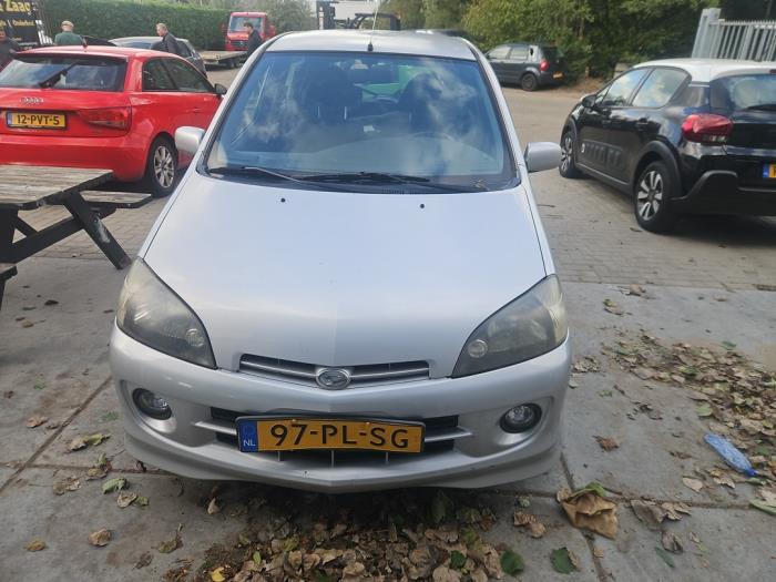 Daihatsu YRV 1.3 16V DVVT Sloopvoertuig (2004, Grijs)