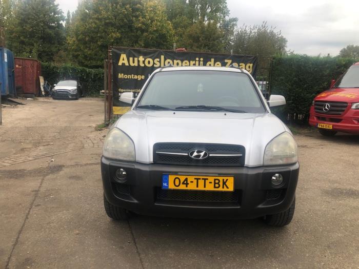 Hyundai Tucson 2.0 16V CVVT 4x2 Sloopvoertuig (2007, Grijs)