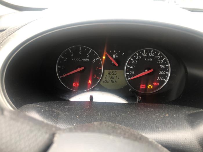 Nissan Micra 1.2 16V Sloopvoertuig (2005, Bruin)