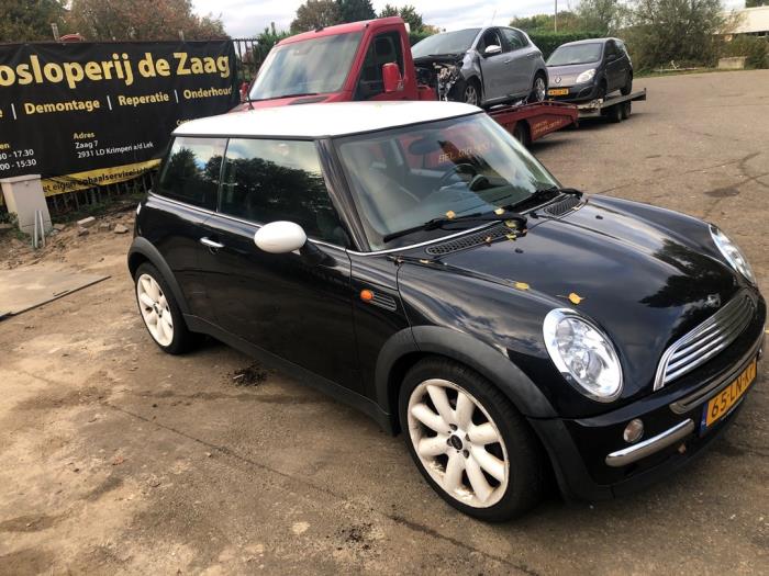 Mini Mini One/Cooper 1.6 16V Cooper Sloopvoertuig (2003, Zwart)