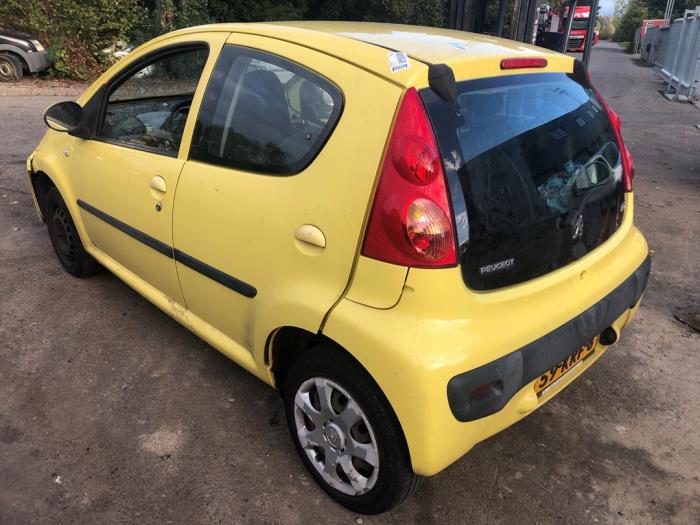 Peugeot 107 1.0 12V Sloopvoertuig (2010, Geel)