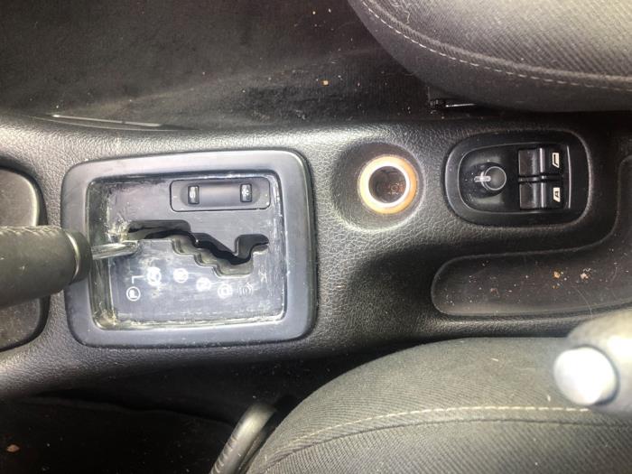 Peugeot 206 CC 1.6 16V Sloopvoertuig (2002, Zwart)