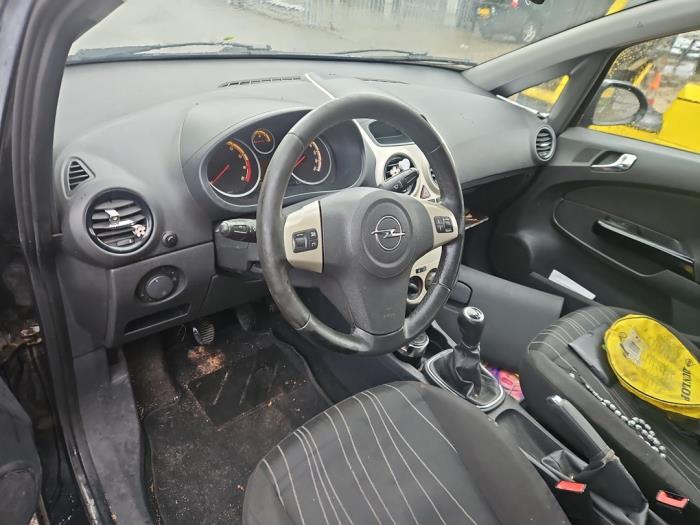 Opel Corsa D 1.4 16V Twinport Sloopvoertuig (2008, Zwart)