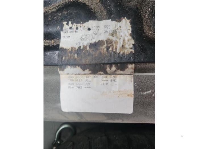 Volkswagen Polo IV 1.2 Sloopvoertuig (2006, Zwart)