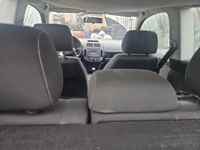 Volkswagen Polo IV 1.2 Sloopvoertuig (2006, Zwart)