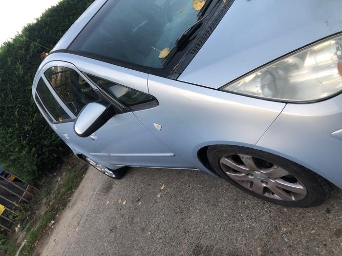 Mitsubishi Colt 1.3 16V Sloopvoertuig (2005, Blauw)