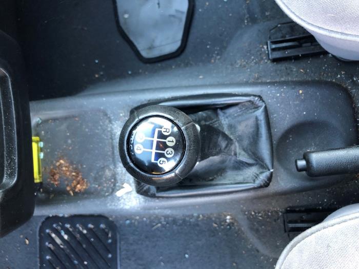 Opel Corsa B 1.4i Sloopvoertuig (1997, Zwart)