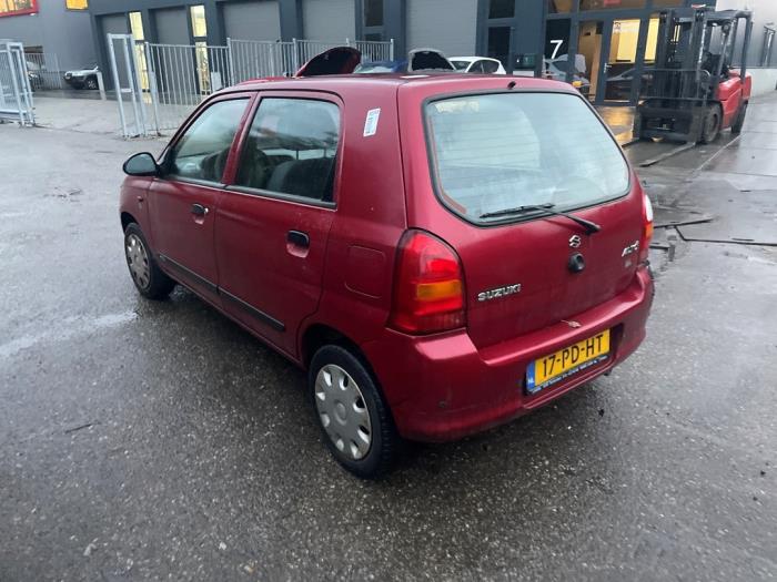 Suzuki Alto 1.1 16V Sloopvoertuig (2004, Rood)