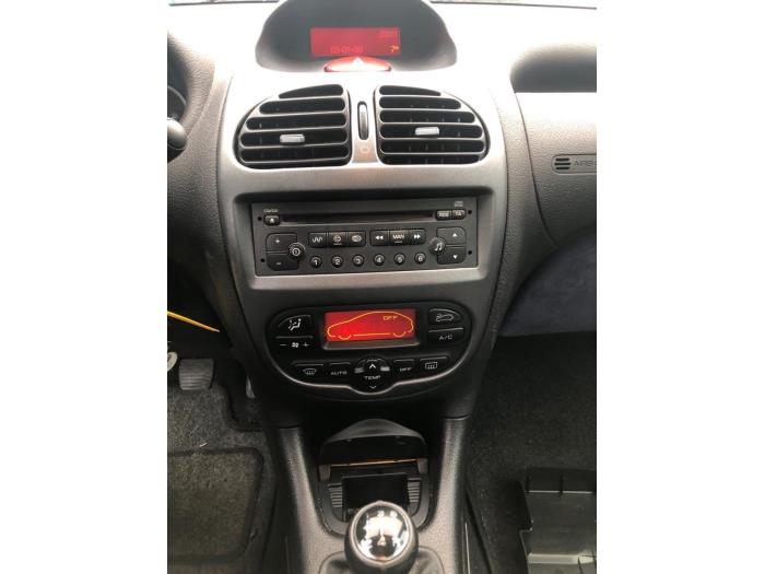 Peugeot 206 1.4 16V Sloopvoertuig (2003, Grijs)