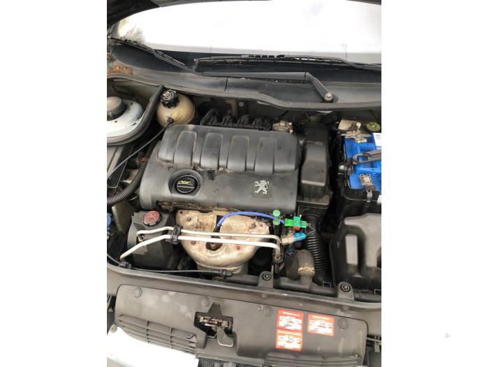 Peugeot 206 1.4 16V Sloopvoertuig (2003, Grijs)