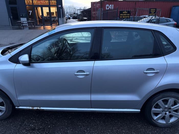 Volkswagen Polo V 1.2 12V Sloopvoertuig (2010, Zilvergrijs)