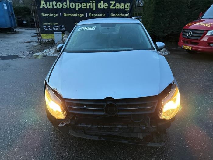 Volkswagen Polo V 1.2 12V Sloopvoertuig (2010, Zilvergrijs)