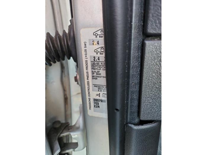 Peugeot 307 1.6 16V Sloopvoertuig (2004, Grijs)