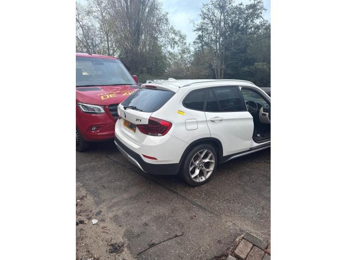 BMW X1 sDrive 18d 2.0 16V Sloopvoertuig (2015, Wit)