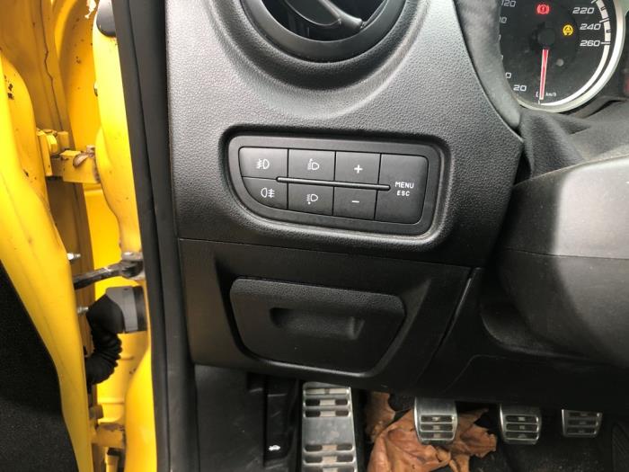 Alfa Romeo MiTo 1.6 JTDm 16V Sloopvoertuig (2009, Geel)