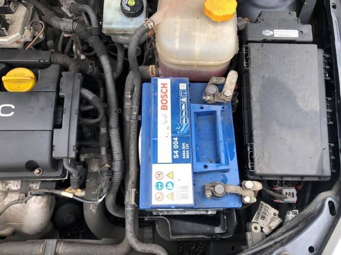 Opel Astra H SW 1.6 16V Twinport Sloopvoertuig (2008, Grijs)