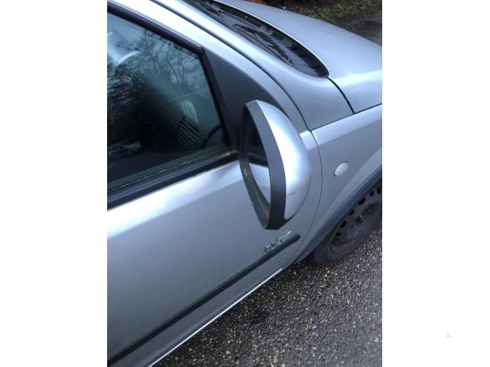 Opel Corsa C 1.2 16V Sloopvoertuig (2003, Grijs)