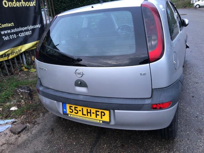 Opel Corsa C 1.2 16V Sloopvoertuig (2003, Grijs)
