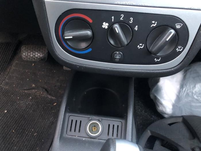 Opel Corsa C 1.2 16V Sloopvoertuig (2003, Grijs)