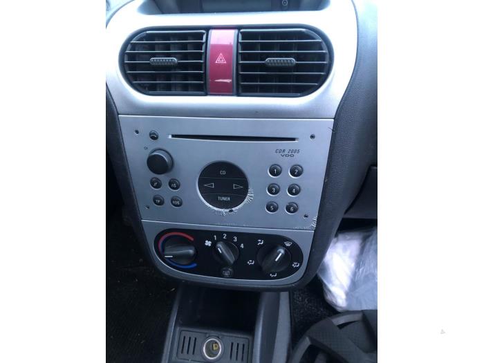 Opel Corsa C 1.2 16V Sloopvoertuig (2003, Grijs)