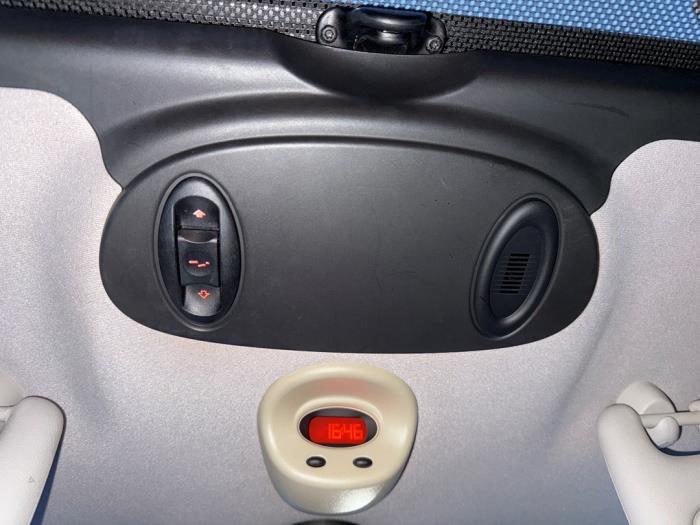 Mini Mini One/Cooper 1.6 16V Cooper Sloopvoertuig (2004, Grijs)