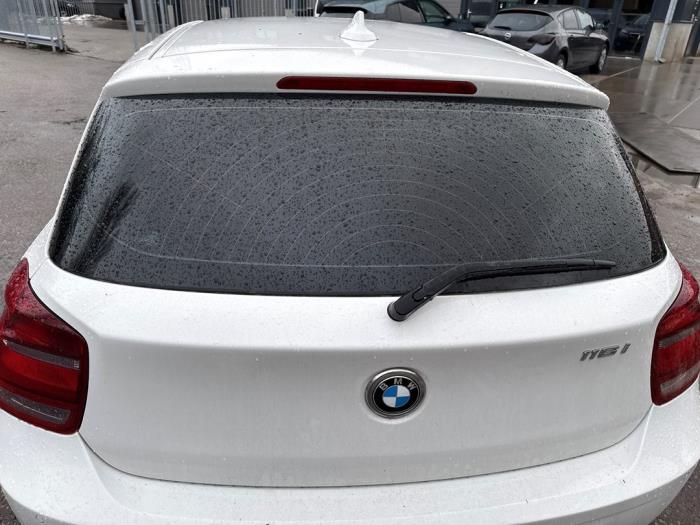 BMW 1 serie 116i 1.6 16V Sloopvoertuig (2014, Wit)