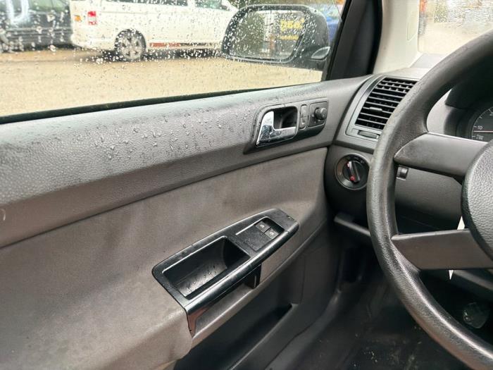 Volkswagen Polo IV 1.2 12V Sloopvoertuig (2003, Blauw)