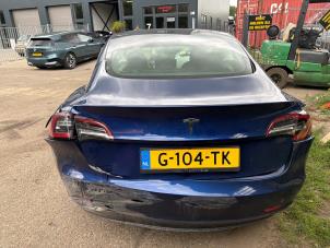 Tesla Model 3 Standard RWD Plus 60 kWh Sloopvoertuig (2019, Blauw)