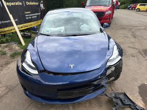 Tesla Model 3 Standard RWD Plus 60 kWh Sloopvoertuig (2019, Blauw)