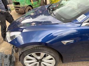 Tesla Model 3 Standard RWD Plus 60 kWh Sloopvoertuig (2019, Blauw)