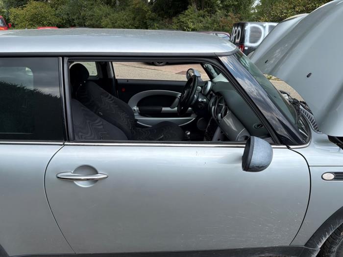 Mini Mini 1.6 16V One Sloopvoertuig (2001, Grijs)