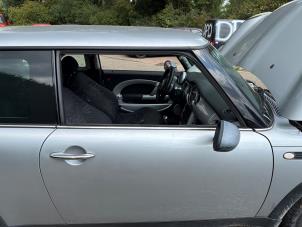 Mini Mini 1.6 16V One Sloopvoertuig (2001, Grijs)