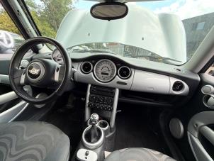 Mini Mini 1.6 16V One Sloopvoertuig (2001, Grijs)