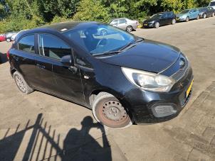 Kia Rio III 1.1 CRDi VGT 12V Sloopvoertuig (2012, Zwart)