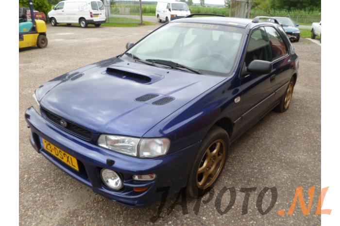 Спойлер subaru impreza gf