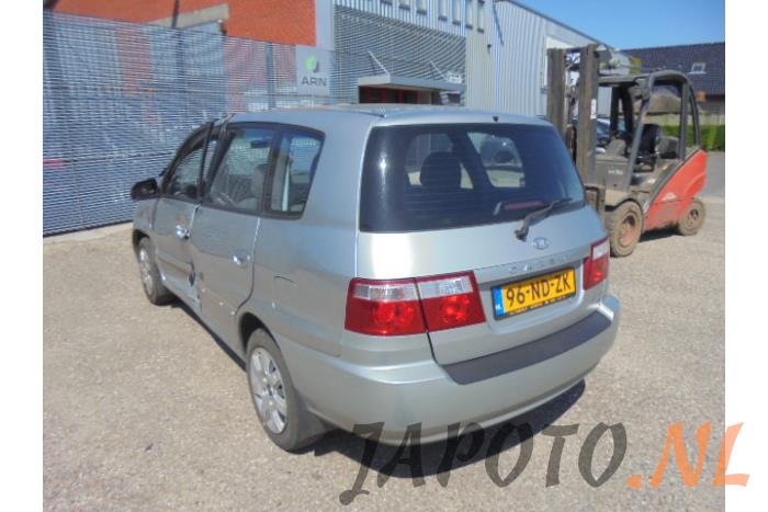 Kia carens 2003