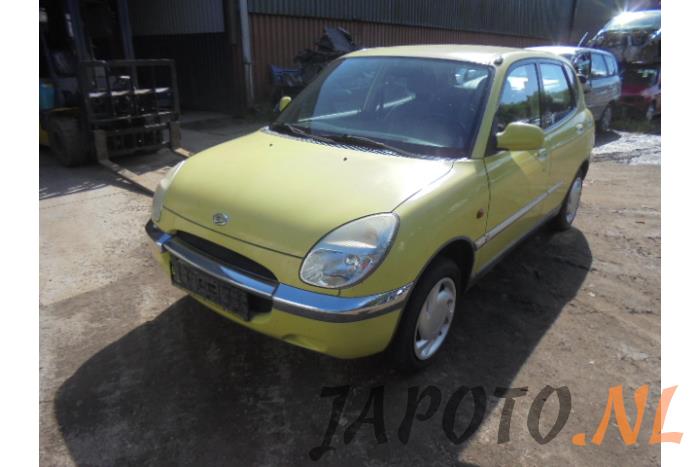Daihatsu sirion 1999