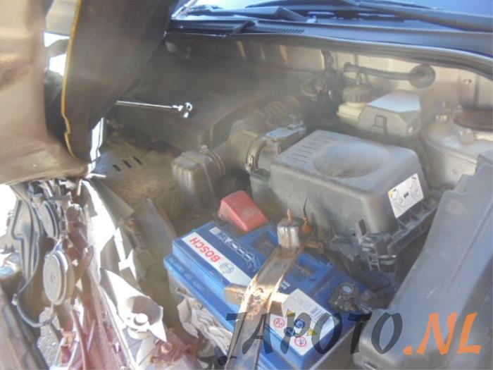 Toyota Avensis 2.0 16V VVT-i D4 Sloopvoertuig (2003, Grijs)